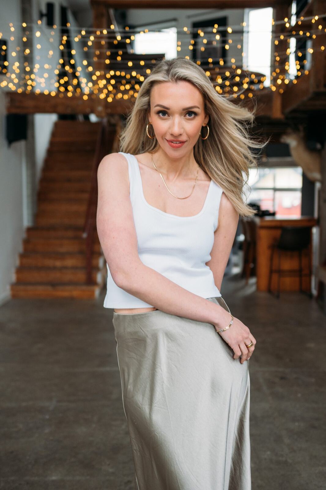 Lannah corporate story frame 15: Business portraits for Lannah in Kelowna, with warm creative profile images, styled light, close beauty frames and a softer personal-brand rhythm..