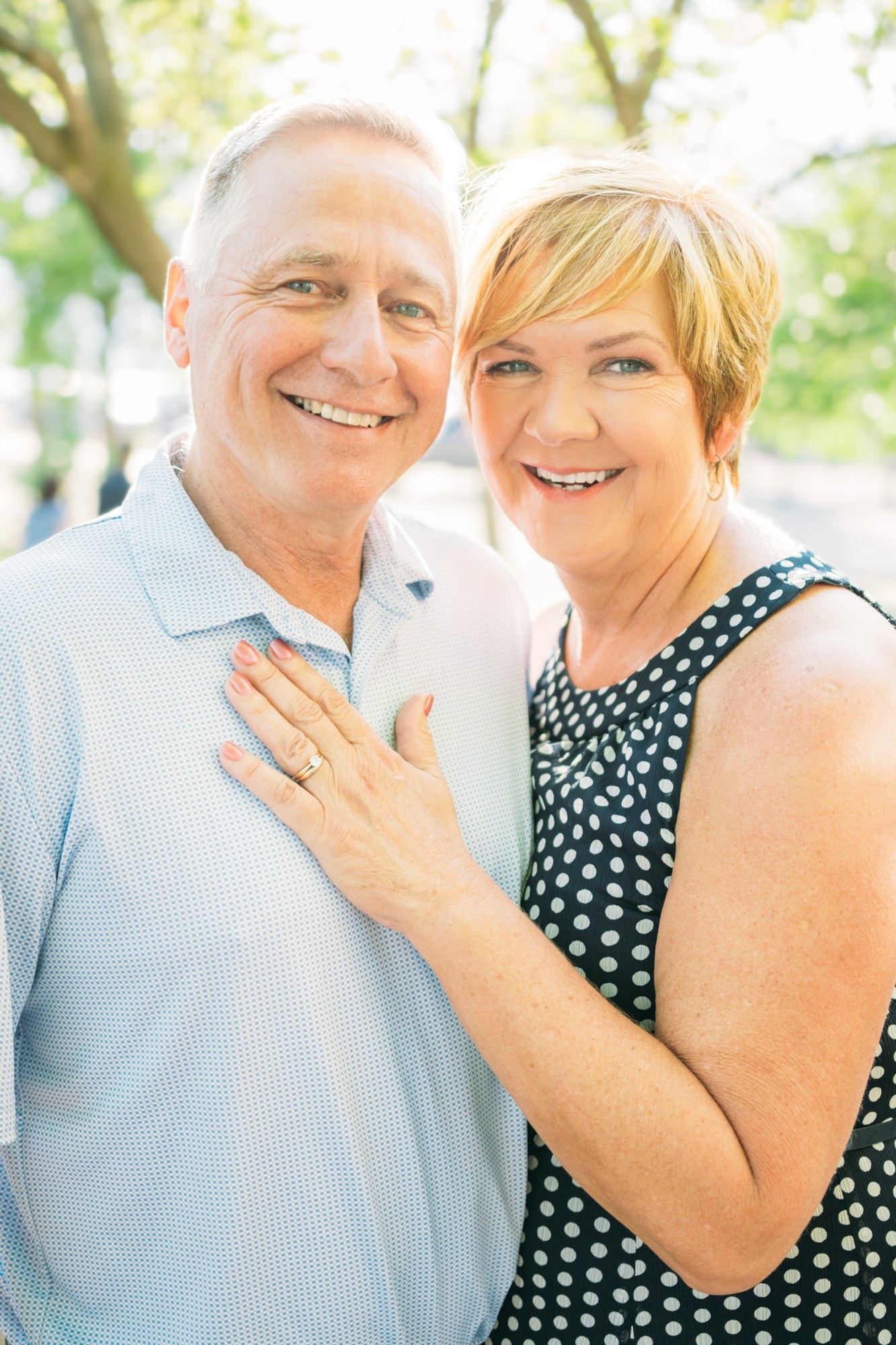 Made in the Shade Okanagan: Close paired portrait with an affectionate gesture.