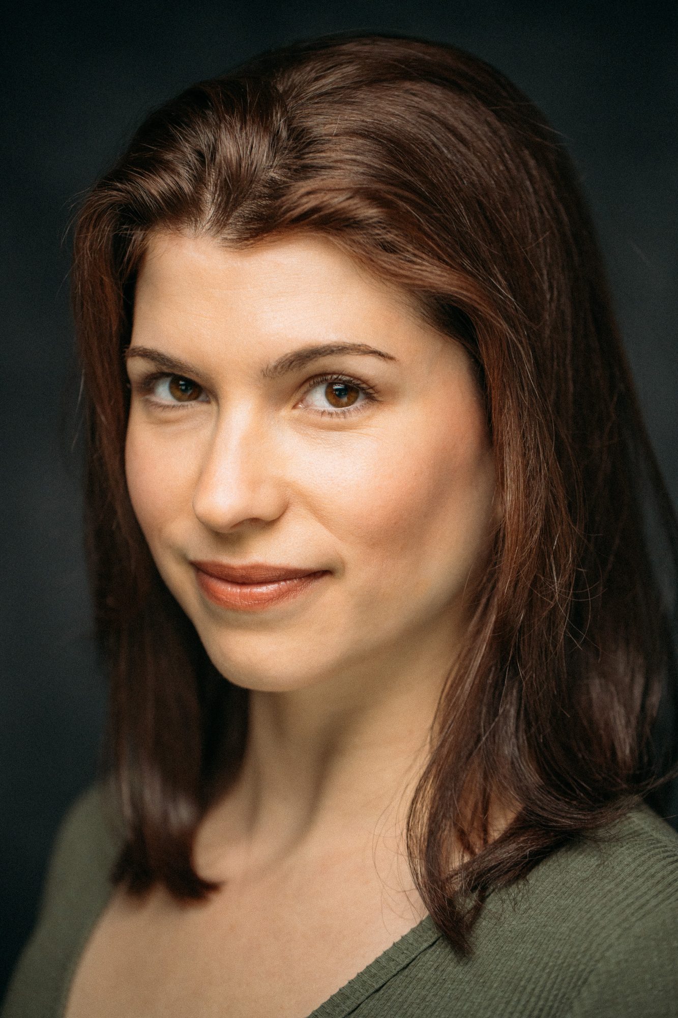 Marie professional portrait with soft outdoor tone