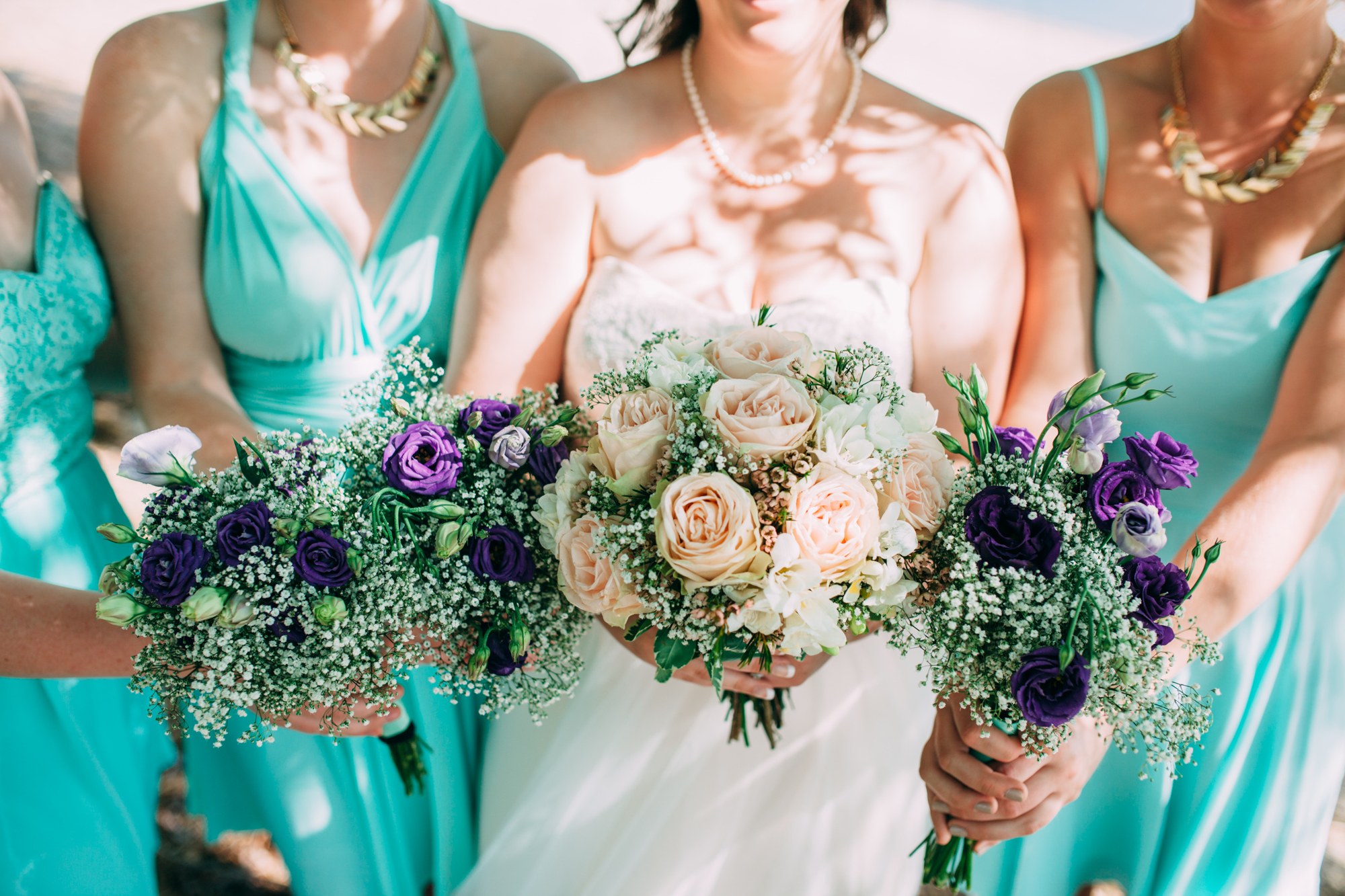 Mel & Eric: Detail of the bouquets.