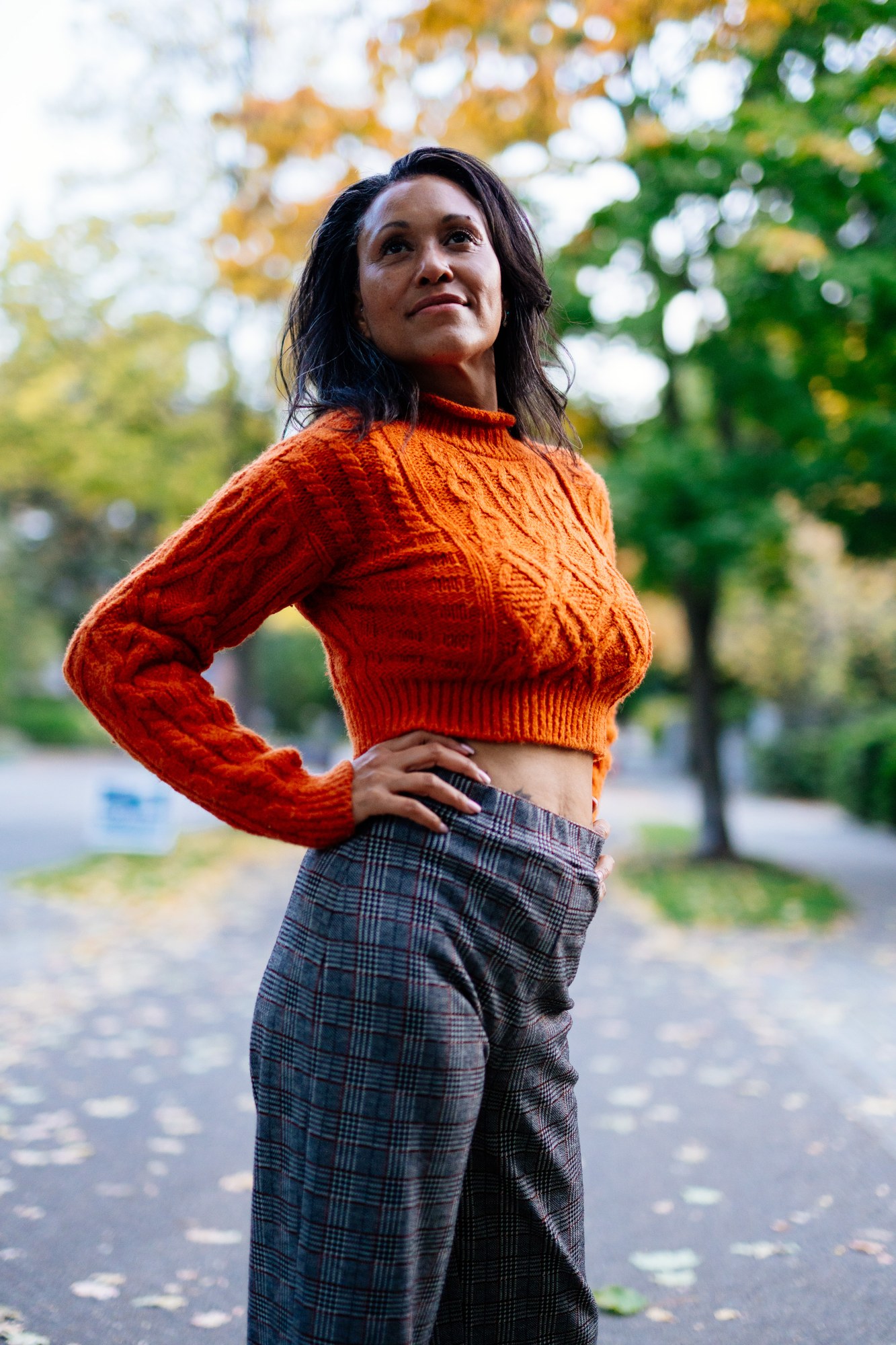 Rebekah in Autumn: Low-angle stance.