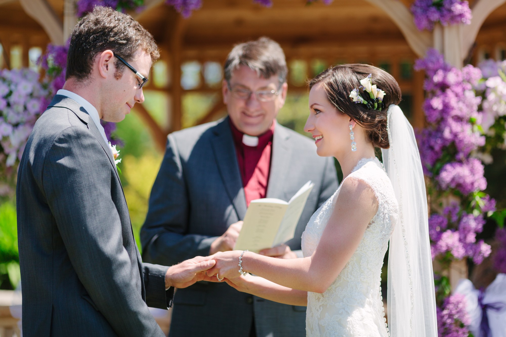 Shannon & Ehren: The ring exchange in close view.